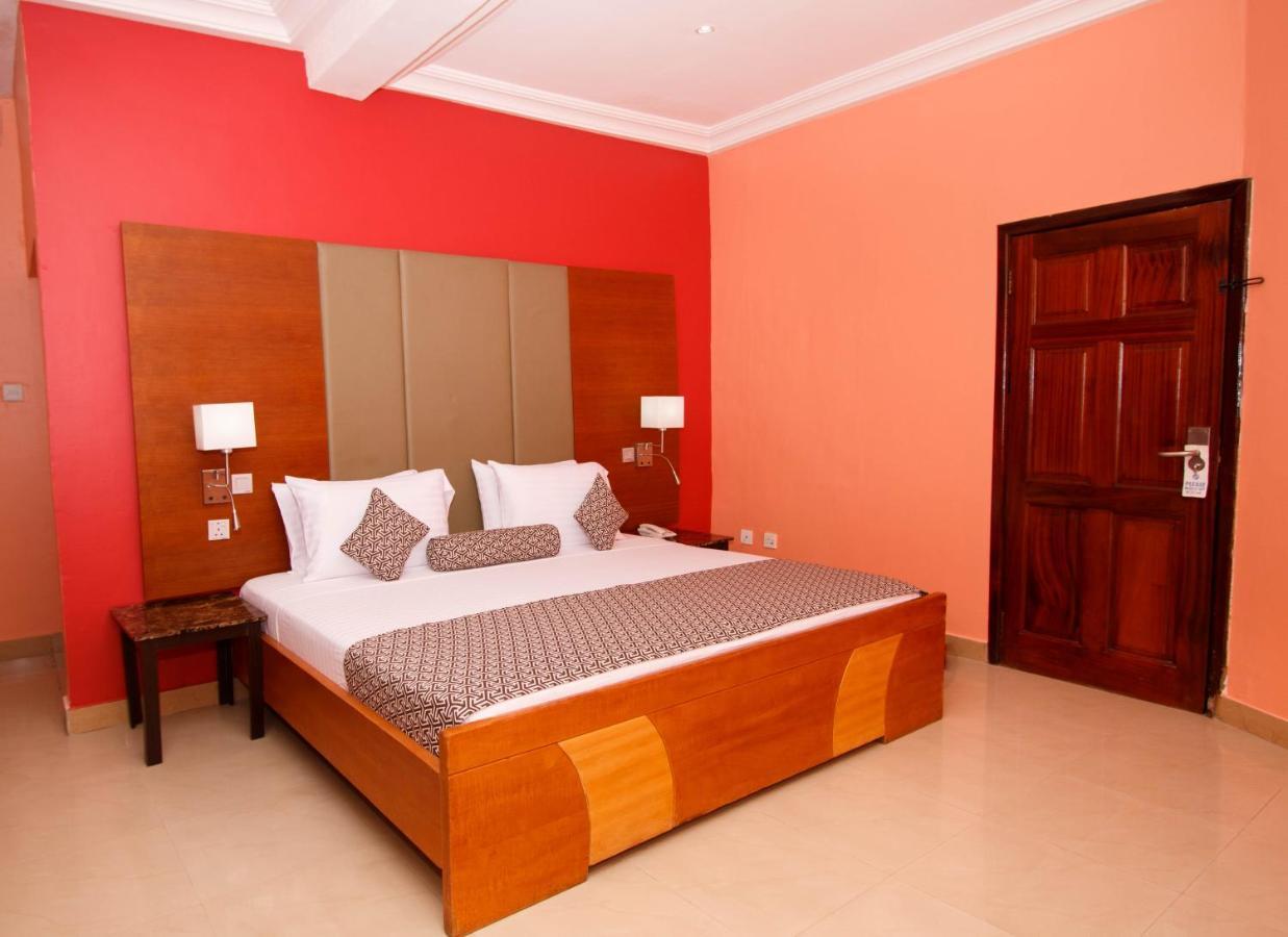 Prestige Suites Άκρα Εξωτερικό φωτογραφία