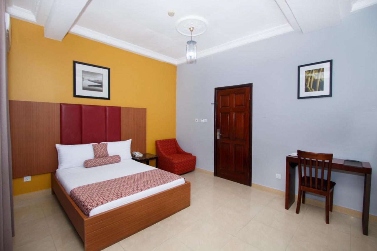 Prestige Suites Άκρα Εξωτερικό φωτογραφία